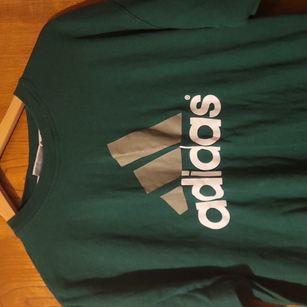 adidas brand green t-shirt